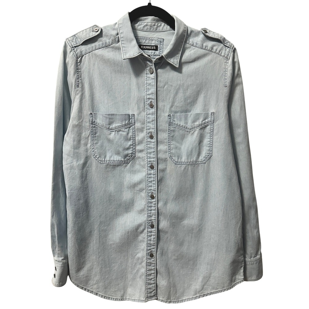 Express Boyfriend Chambray Denim Shirt M Light Wash Coastal Western Cotton Top